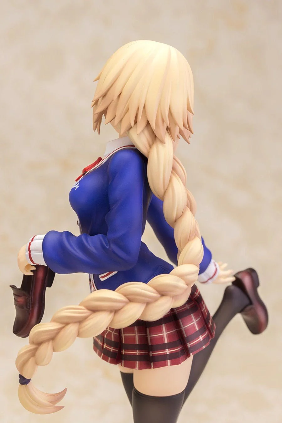 Fate/Extella - Jeanne d'Arc 1/7 Scale Figure JK Blazer Ver. Alphamax - Image 10