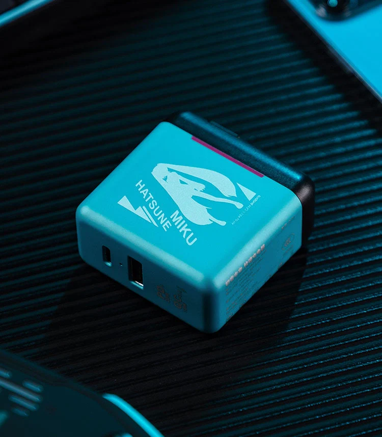 Hatsune Miku - Hatsune Miku 38W PD+QC Charger Moeyu - Image 5