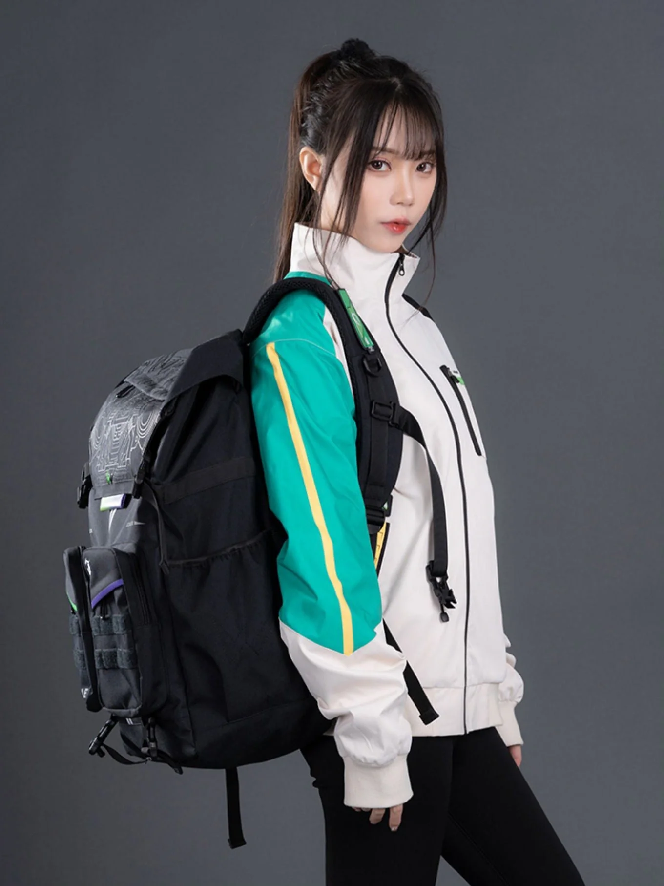 Kamen Rider - Kamen Rider W Backpack Moeyu - Image 8