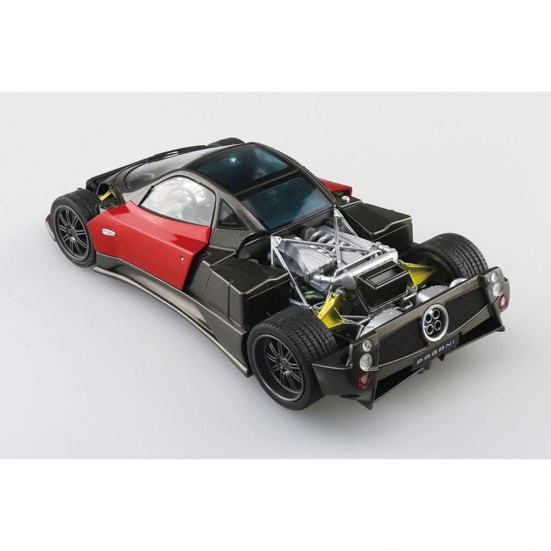 [Pre-order] Aoshima - '05 PAGANI Zonda F 1/24 Scale Plastic Model Kit Aoshima - Image 3