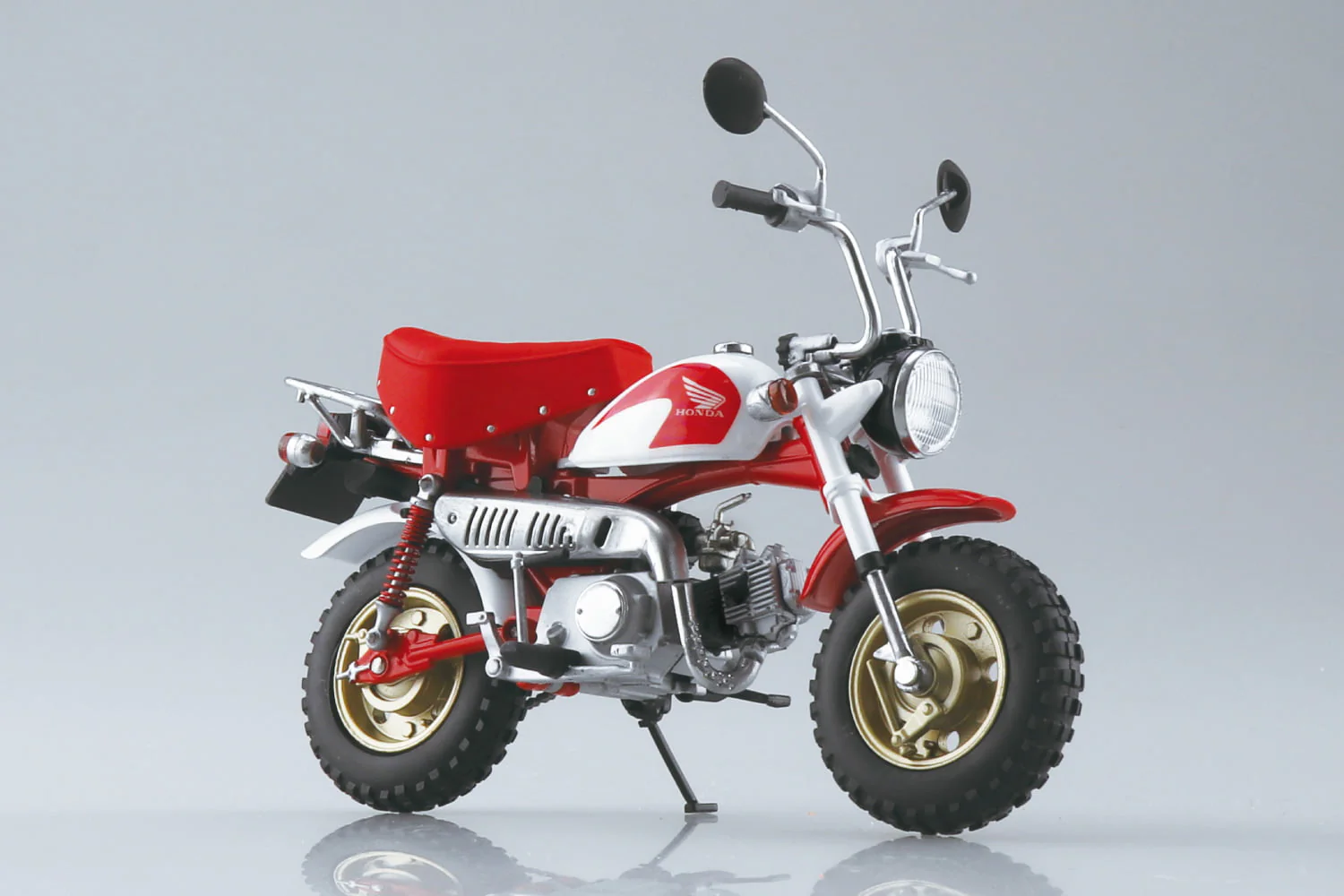[Pre-order] Aoshima - Honda Monkey SPECIAL SHASTA WHITE Plastic Model Kit Aoshima - Image 5