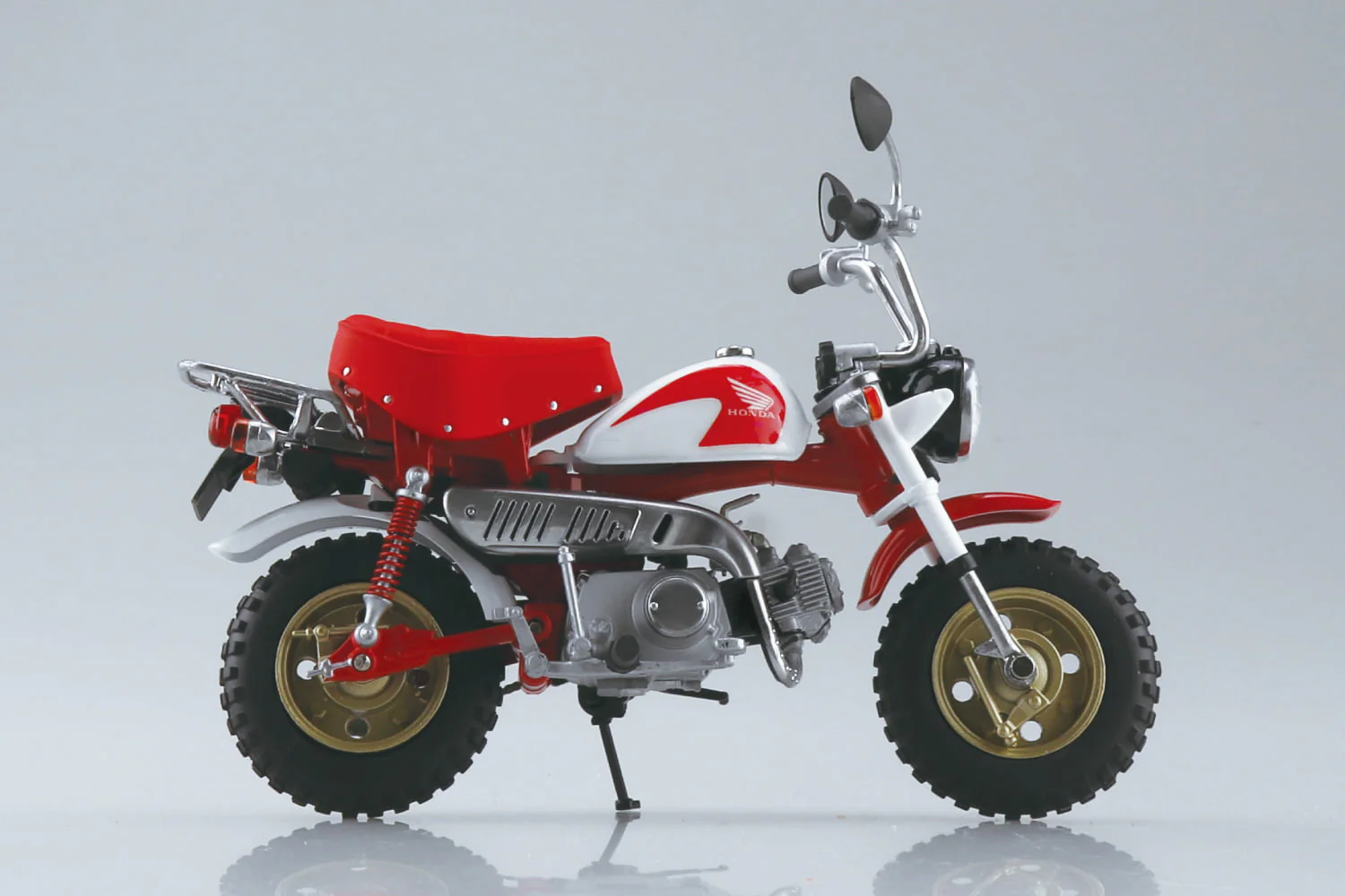 [Pre-order] Aoshima - Honda Monkey SPECIAL SHASTA WHITE Plastic Model Kit Aoshima - Image 7
