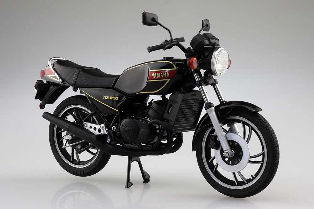 [Pre-order] Aoshima - Yamaha RZ250 NEW YAMAHA BLACK 1/12 Plastic Model Kit Aoshima - Image 6