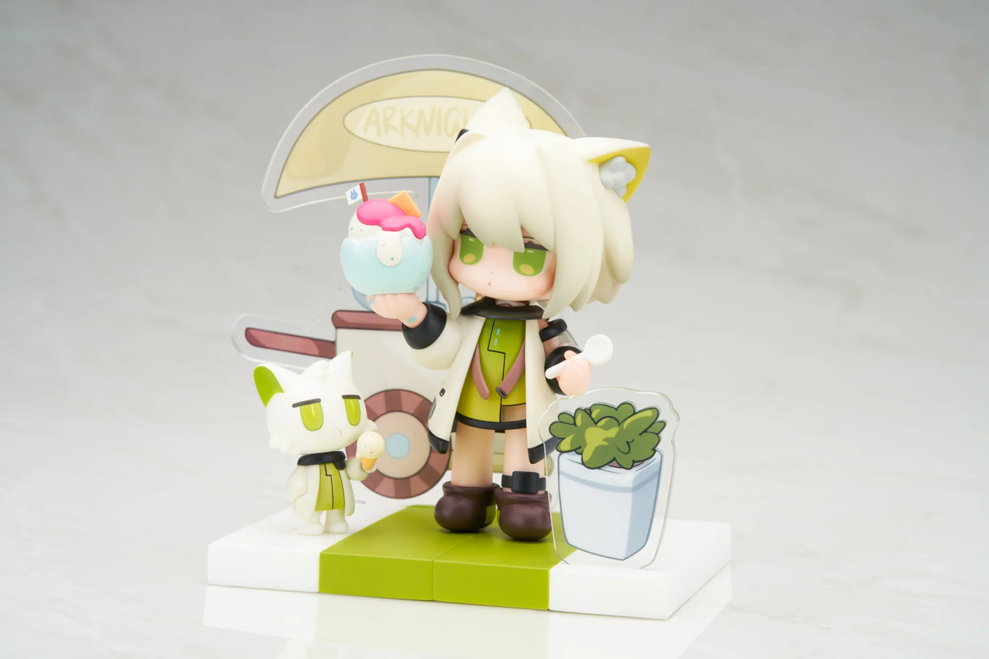 [Pre-order] Arknights - Blaze & Kal'tsit Dessert Time Series Chibi Figure APEX - Image 13
