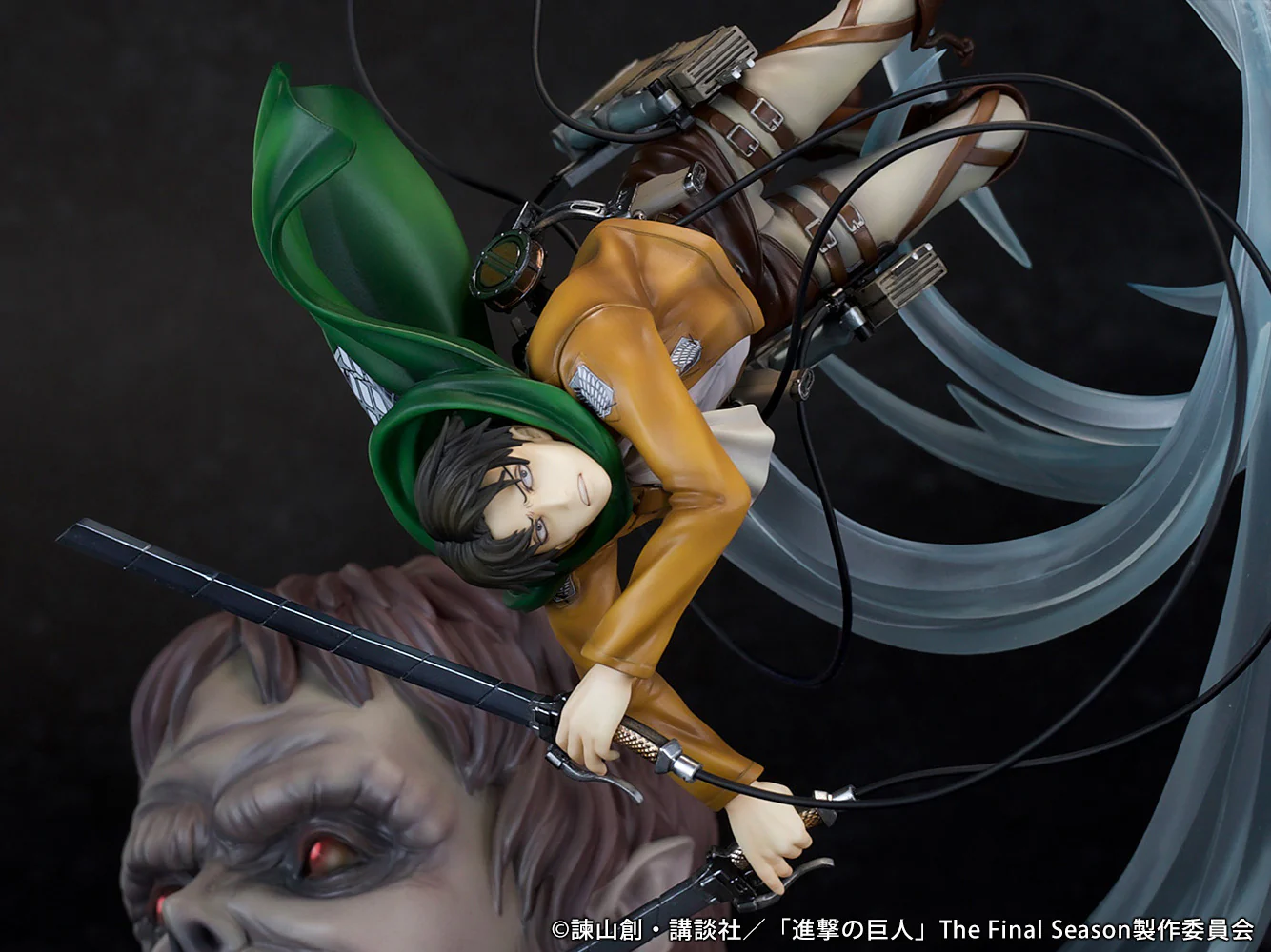 [Pre-order] Attack on Titan - Levi vs Beast (Titan Ver.) Non Scale Figure PROOF - Image 8