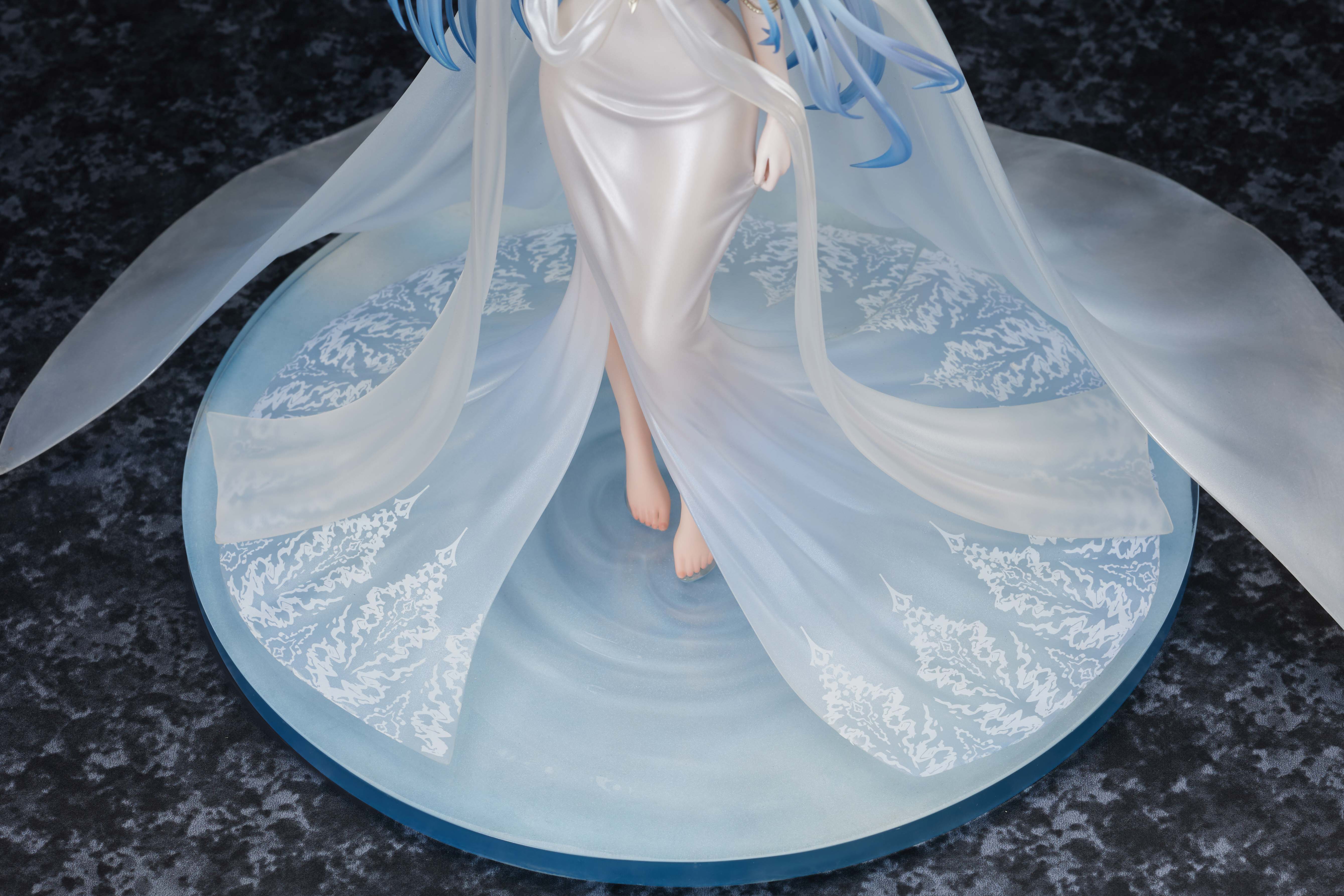 [Pre-order] Azur Lane - Helena (Miracle in White Ver) 1/7 Scale Figure Magi Arts - Image 12