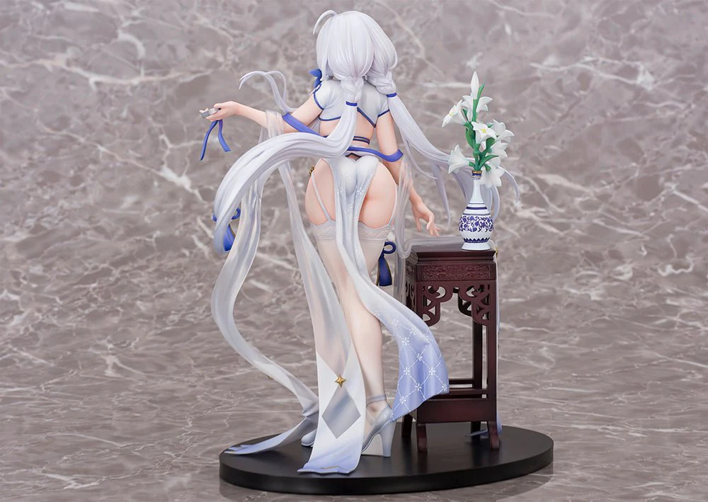 [Pre-order] Azur Lane - Illustrious Maiden Lily's Radiance Ver. 1/7 Scale Figure Union Creative International Ltd - Image 3