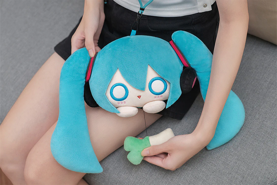 [Pre-order] Hatsune Miku - Hatsune Miku Fluffy Series Plushie Pouch Good Smile Company - Image 4