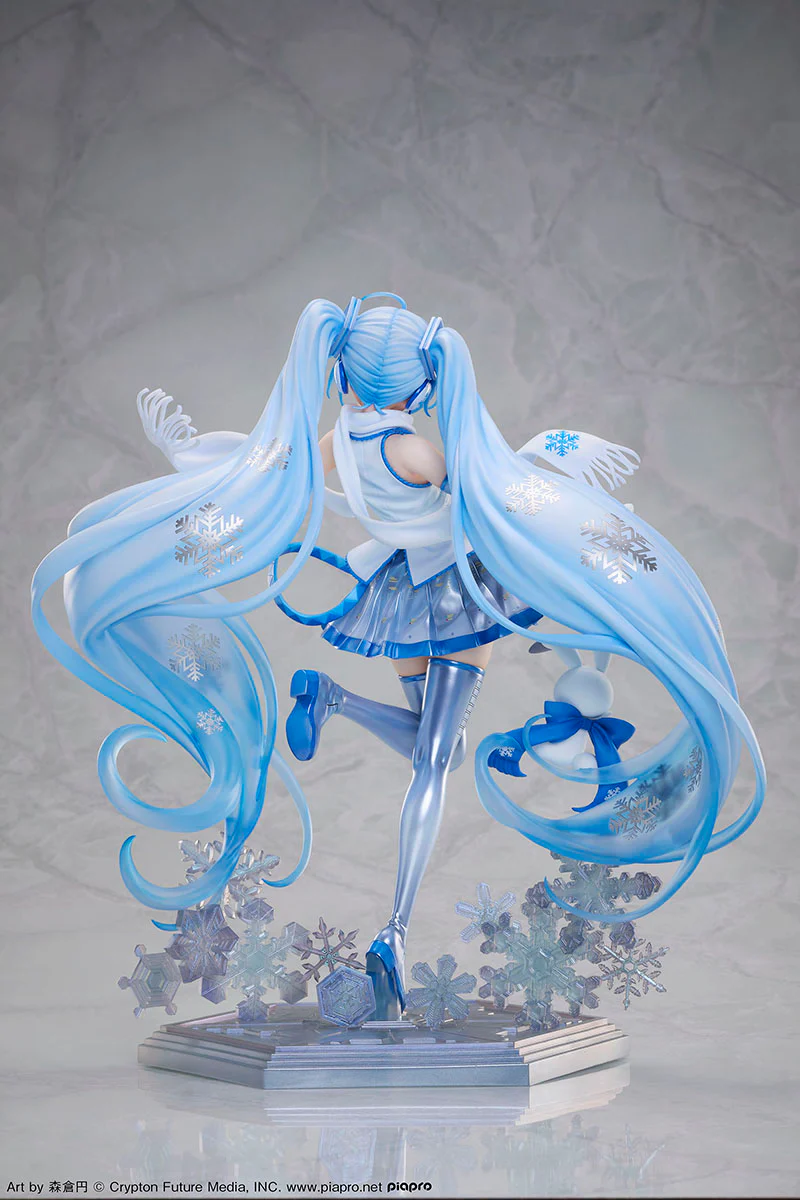 [Pre-order] Hatsune Miku - Snow Miku (Sky Town 10th Anniversary Ver. ) 1/7 Scale Figure Design COCO - Image 4