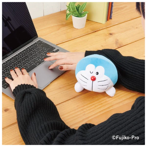 [Pre-order] Doraemon - Doraemon (90th Anniversary Ver.) Plushie ensky - Image 2