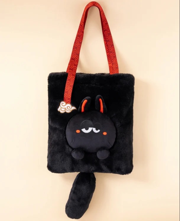 [Pre-order] Everything Is New - Raccoon Plate Impression Bag Moeyu