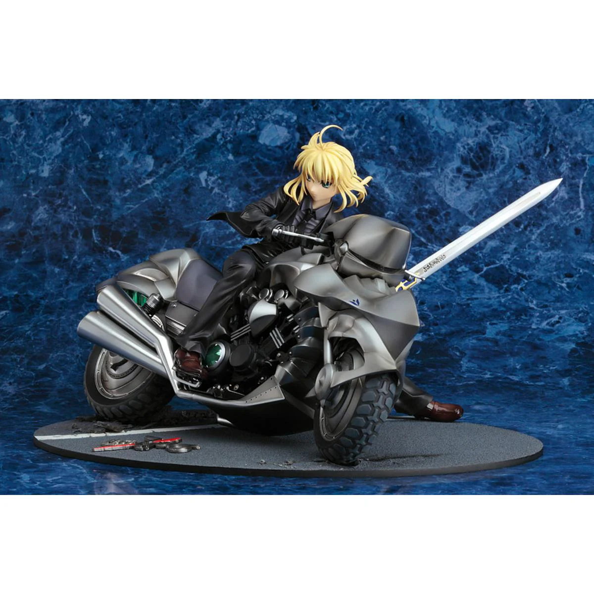 [Pre-order] Fate/Zero - Saber & Saber Motored Cuirassier 1/8 Scale Figure Good Smile Company - Image 3