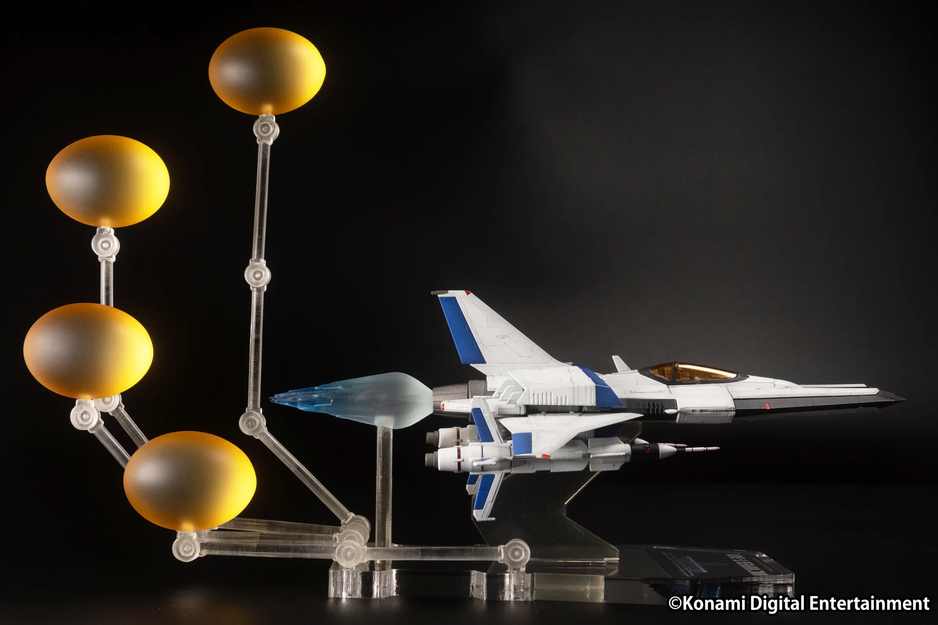 [Pre-order] Gradius - VIC VIPER T-301 [PEINTED FINISHED] Plastic Model Kit PLUM - Image 4