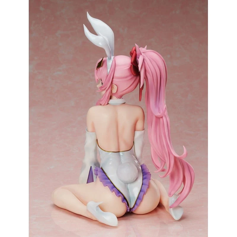 [Pre-order] Gundam - Lacus Clyne (Bare Leg Bunny Ver.) 1/4 Scale Figure MegaHouse - Image 3