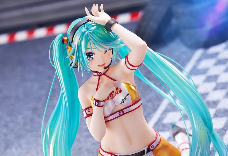 [Pre-order] Hatsune Miku - Racing Miku 2010 Ver. Art by Kentaro Yabuki 1/7 Scale Figure Max Factory - Image 10