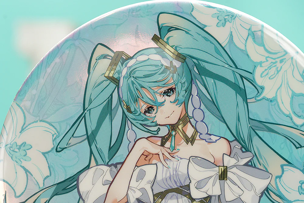 [Pre-order] Hatsune Miku - Hatsune Miku feat. Yoneyama Mai Series Large Badge Good Smile Company - Image 2