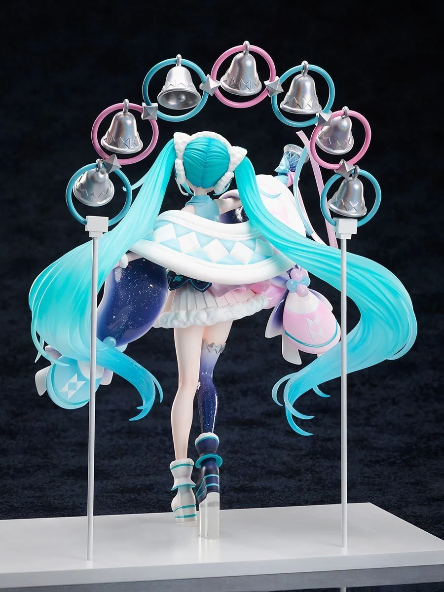 [Pre-order] Hatsune Miku - Hatsune Miku (Magcal Mirai 2020 Winter Festival Ver.) 1/7 Scale Figure FURYU - Image 5