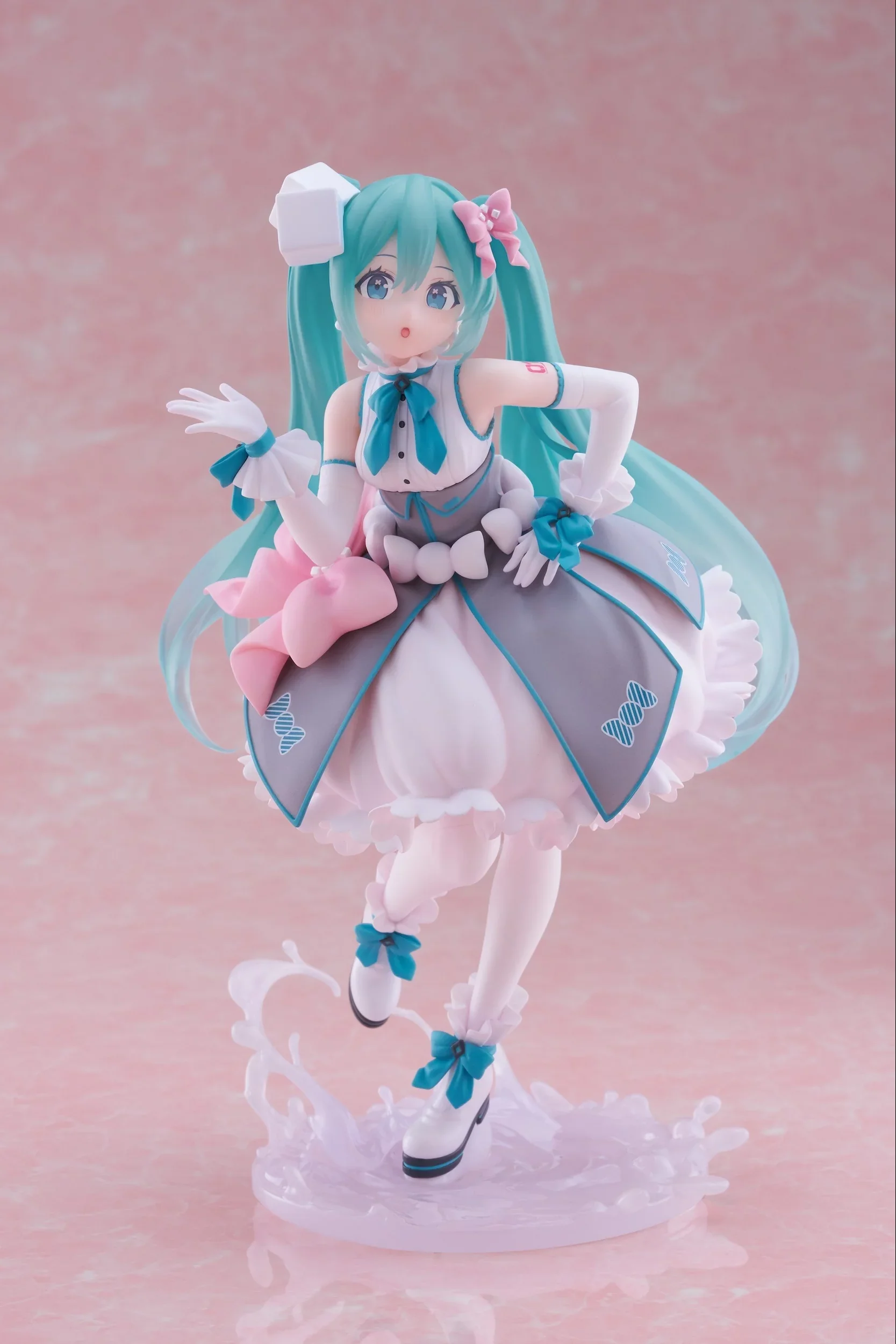[Pre-order] Hatsune Miku - Hatsune Miku (Melty Sugar Ver.) 39's Day Anniversary 2nd Season Non Scale Figure Taito - Image 2