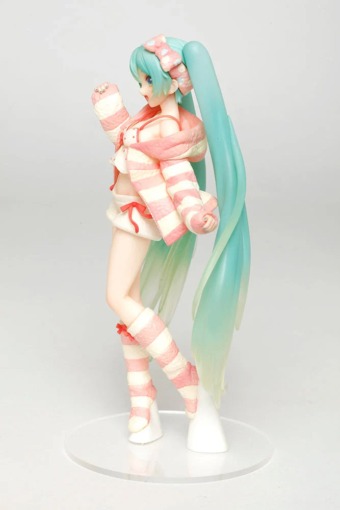 [Pre-order] Hatsune Miku - Hatsune Miku(Roomwear Ver.) Costumes Prize Figure Taito - Image 2