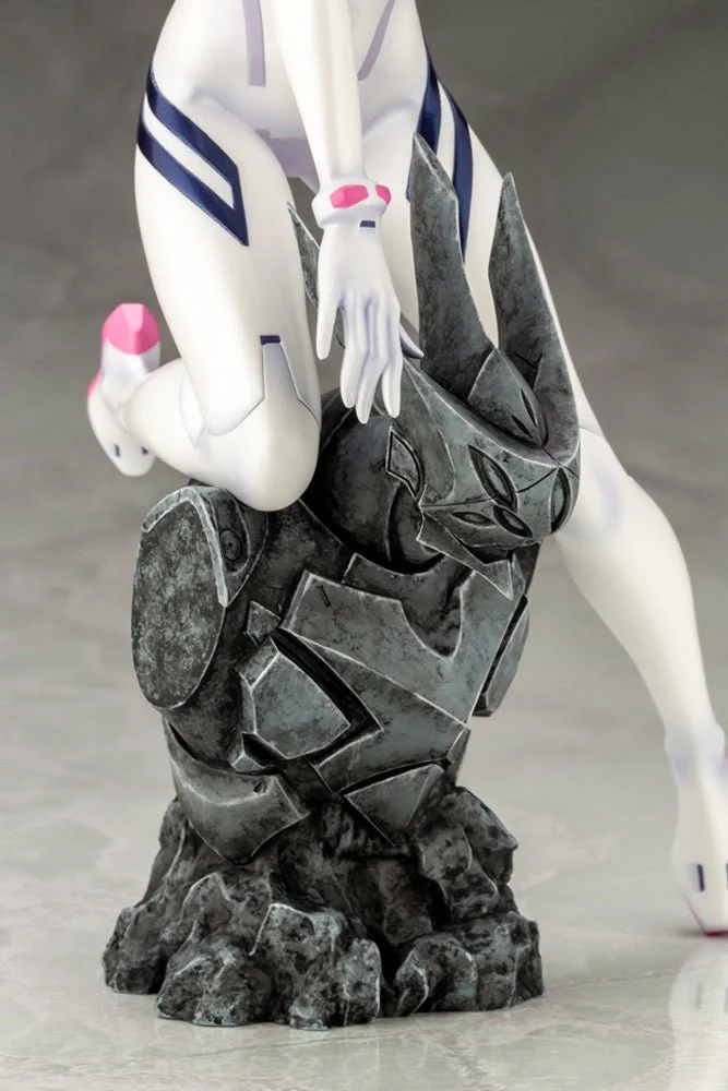 [Pre-order] EVANGELION - MARI MAKINAMI ILLUSTRIOUS(WHITE PLUGSUIT VER.) 1/6 Scale Figure Kotobukiya - Image 12