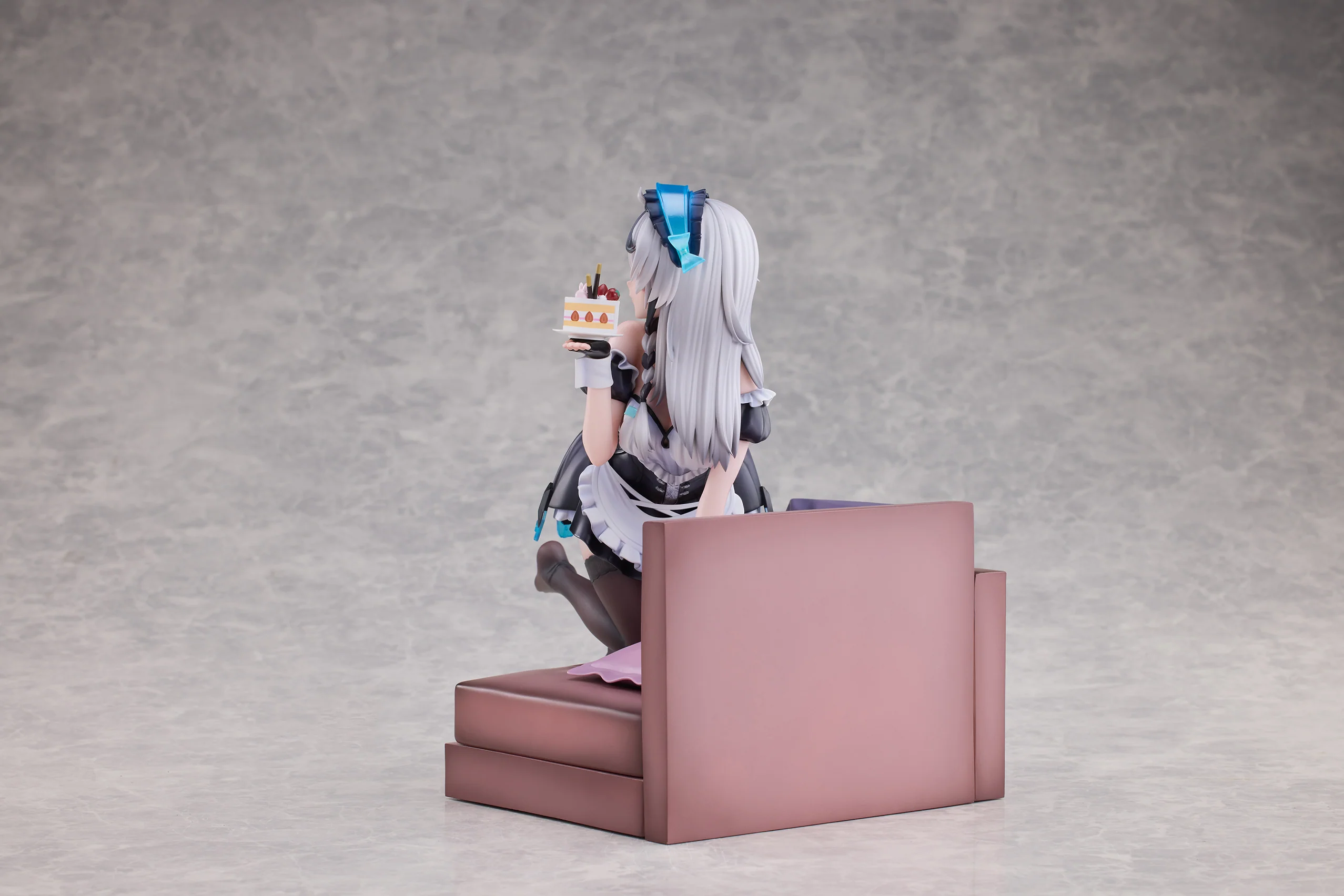 [Pre-order] Snowbreak: Containment Zone - Cherno (Apprentice Maid Ver.) 1/6 Scale Figure Raise Dream - Image 3