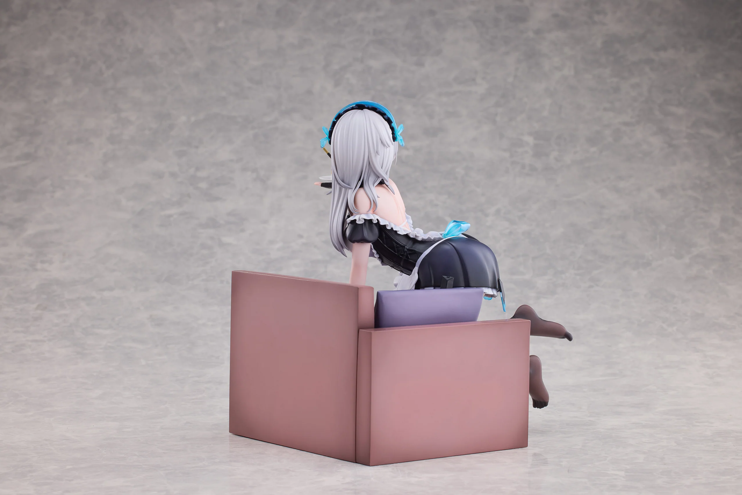 [Pre-order] Snowbreak: Containment Zone - Cherno (Apprentice Maid Ver.) 1/6 Scale Figure Raise Dream - Image 5