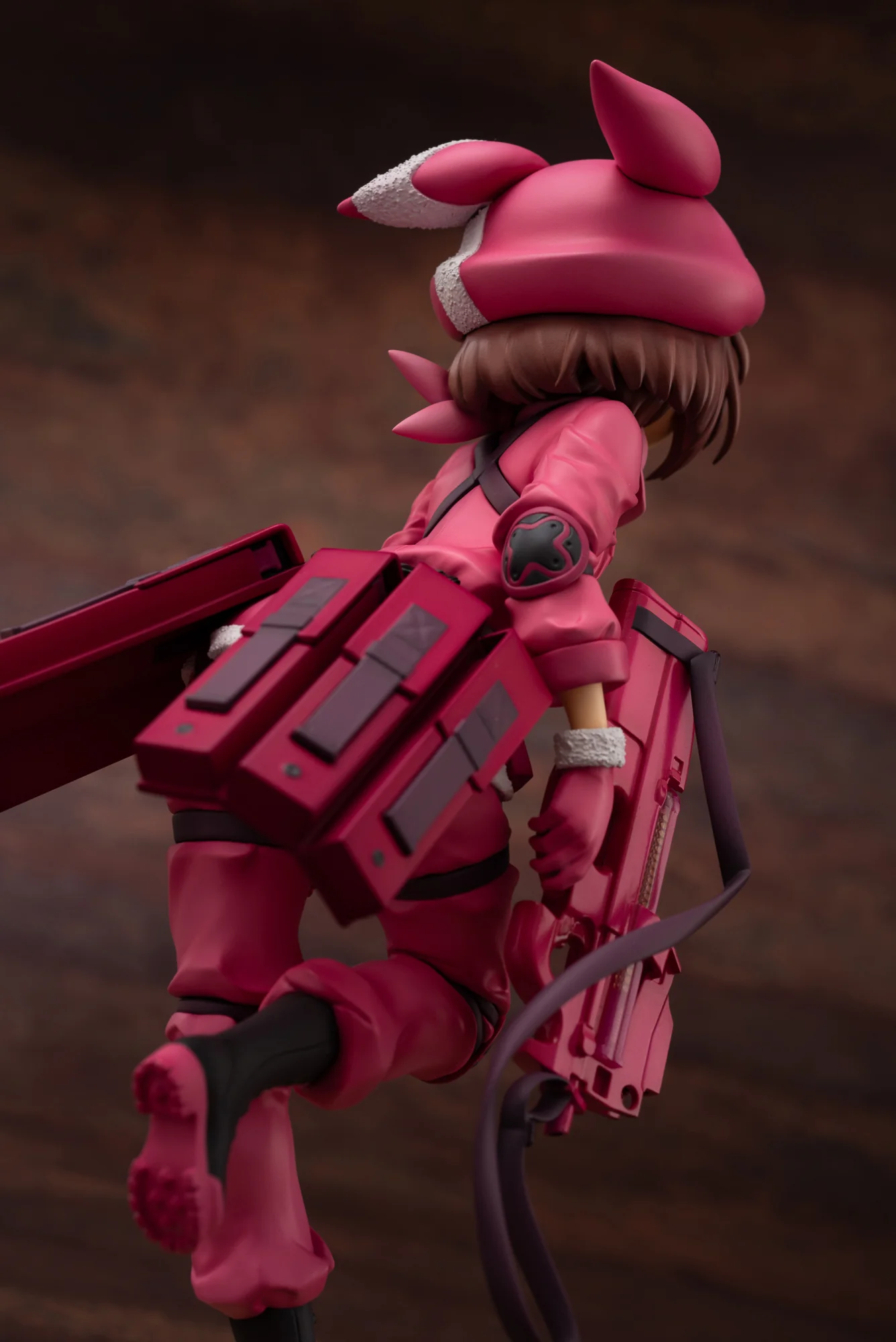 [Pre-order] Sword Art Online Alternative Gun Gale Online - LLENN (Desert Bullet Ver.) 1/7 Scale Figure PLUM - Image 11
