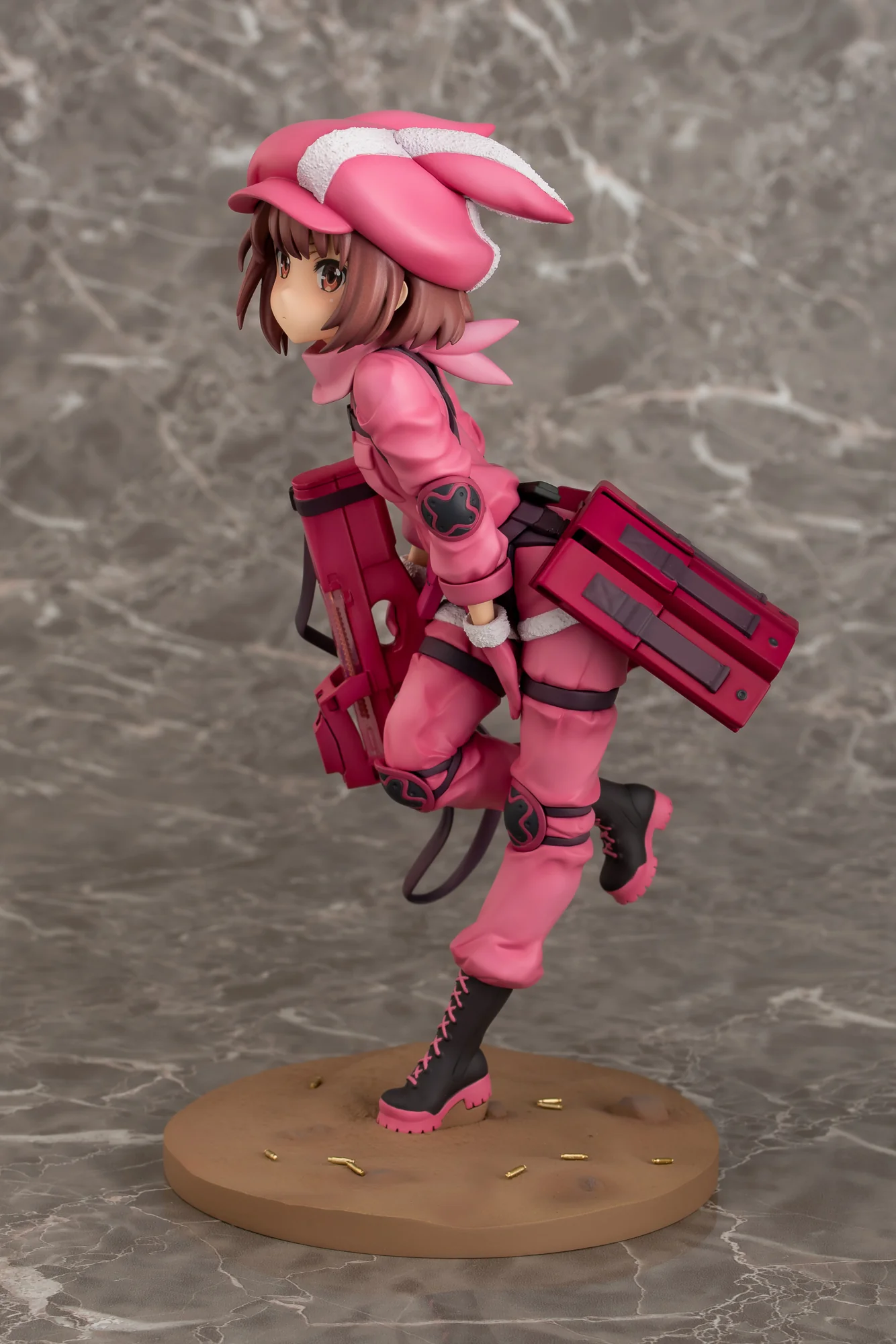 [Pre-order] Sword Art Online Alternative Gun Gale Online - LLENN (Desert Bullet Ver.) 1/7 Scale Figure PLUM - Image 3