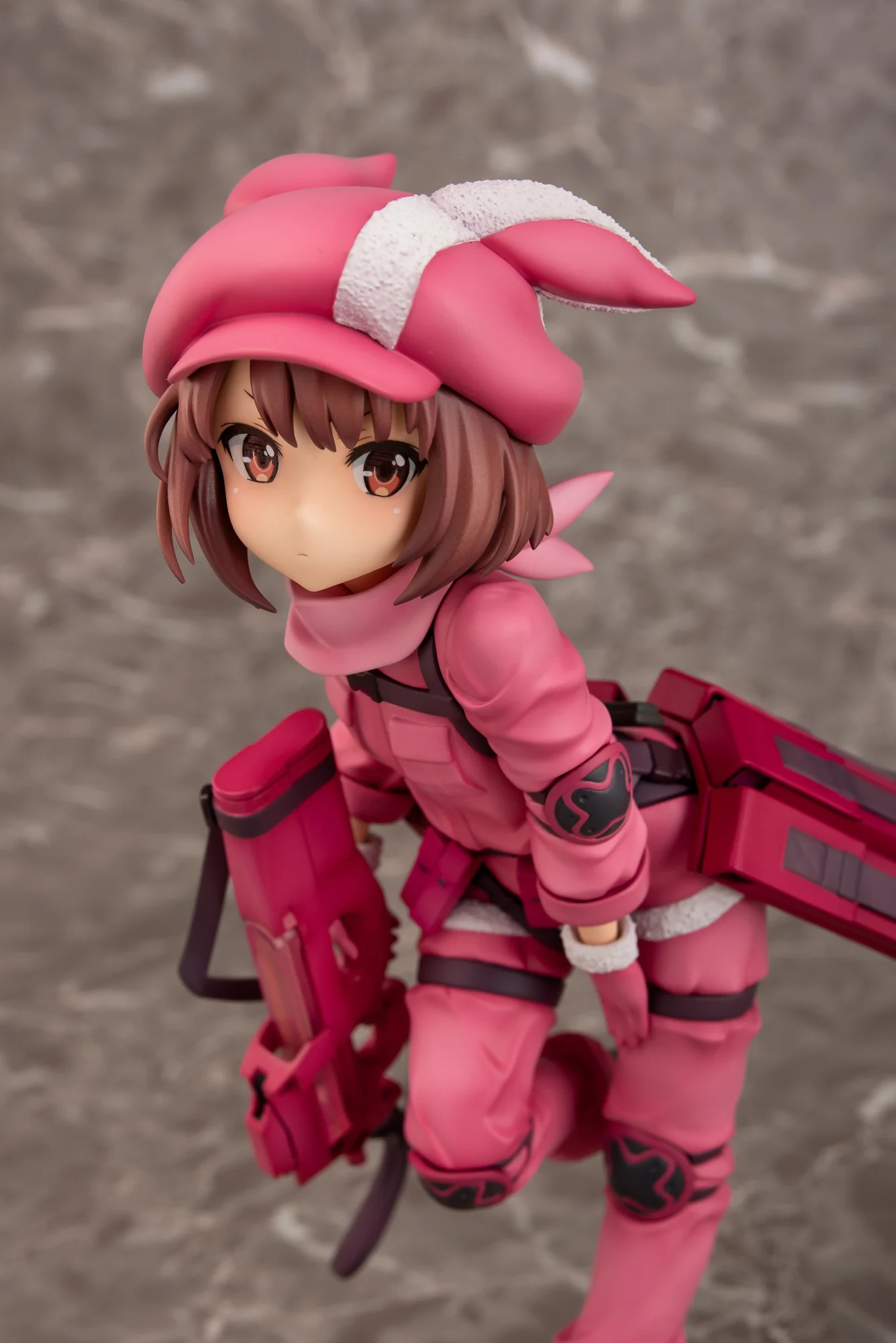 [Pre-order] Sword Art Online Alternative Gun Gale Online - LLENN (Desert Bullet Ver.) 1/7 Scale Figure PLUM - Image 7