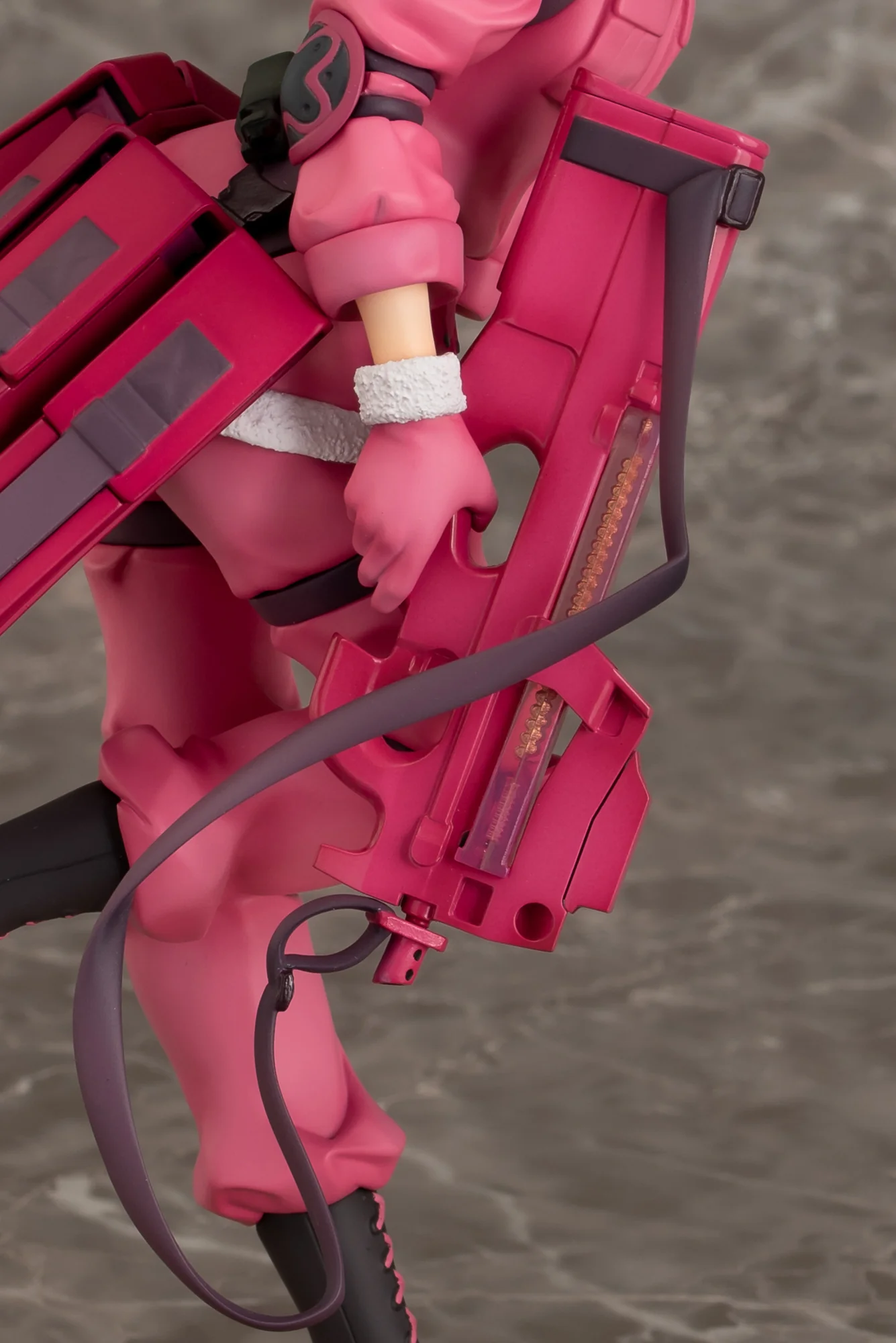 [Pre-order] Sword Art Online Alternative Gun Gale Online - LLENN (Desert Bullet Ver.) 1/7 Scale Figure PLUM - Image 8