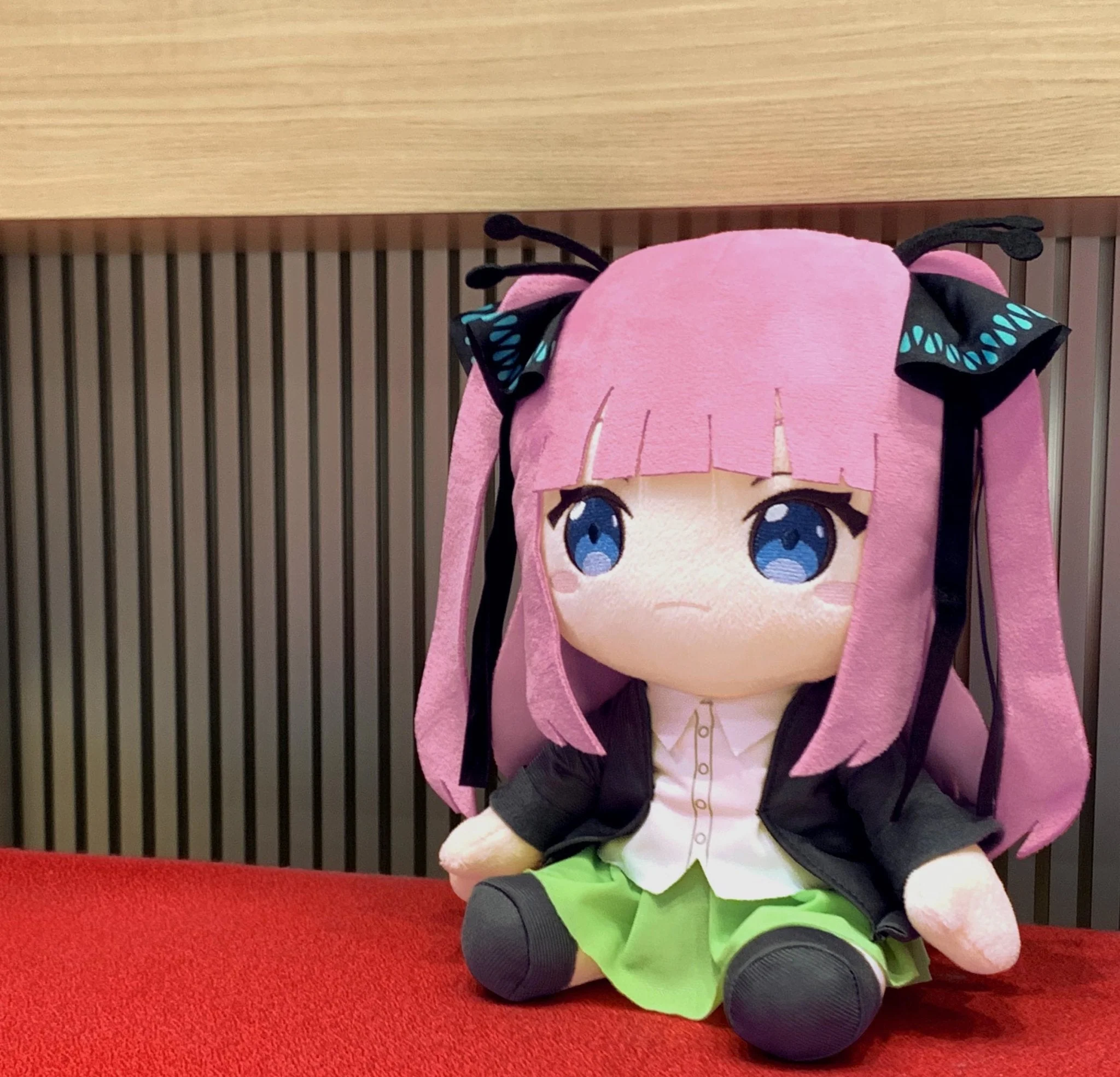 [Pre-order] The Quintessential Quintuplets - Nakano Nino BIG plush - Image 2