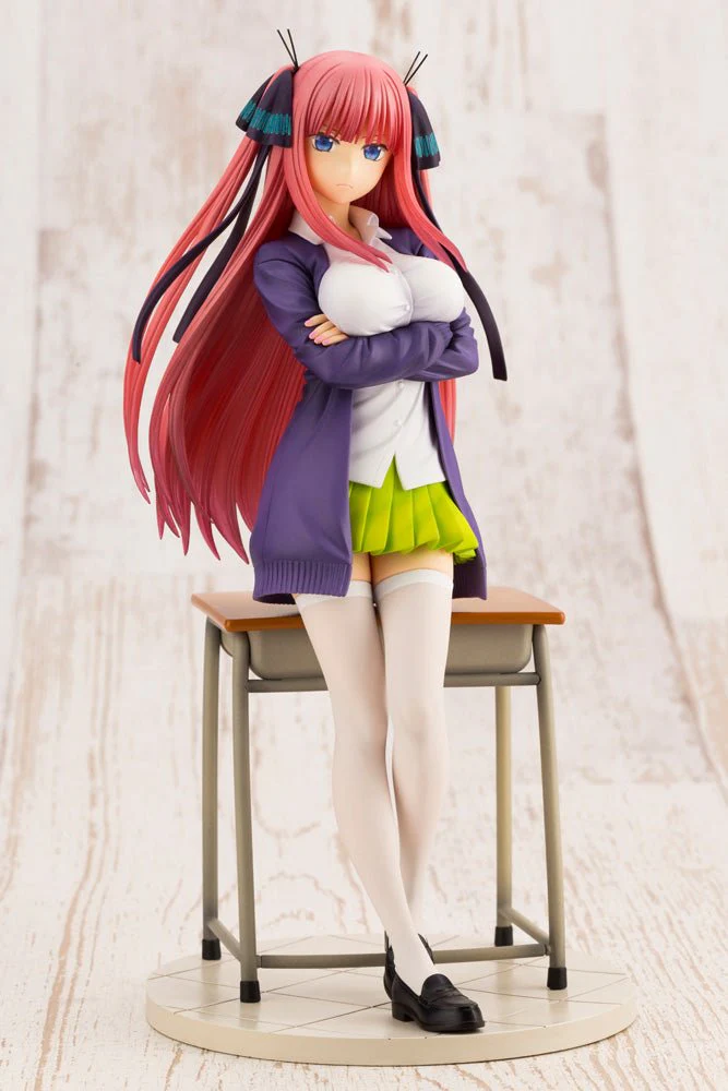 [Pre-order] The Quintessential Quintuplets - Nino Nakano 1/8 Scale Figure Kotobukiya - Image 2