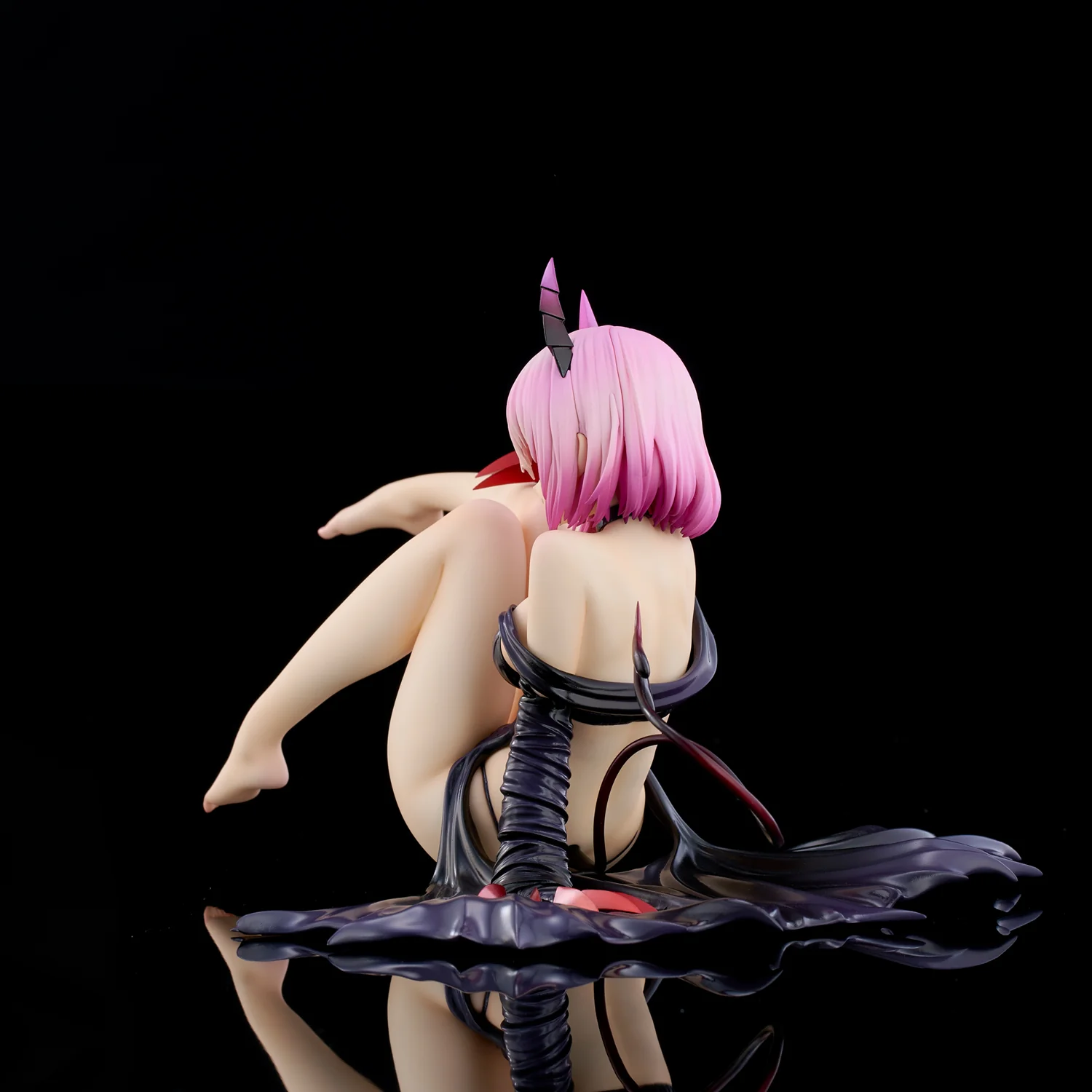[Pre-order] To Love-Ru Darkness - Momo Belia Deviluke (Darkness Ver.) 1/6 Scale Figure Union Creative - Image 13