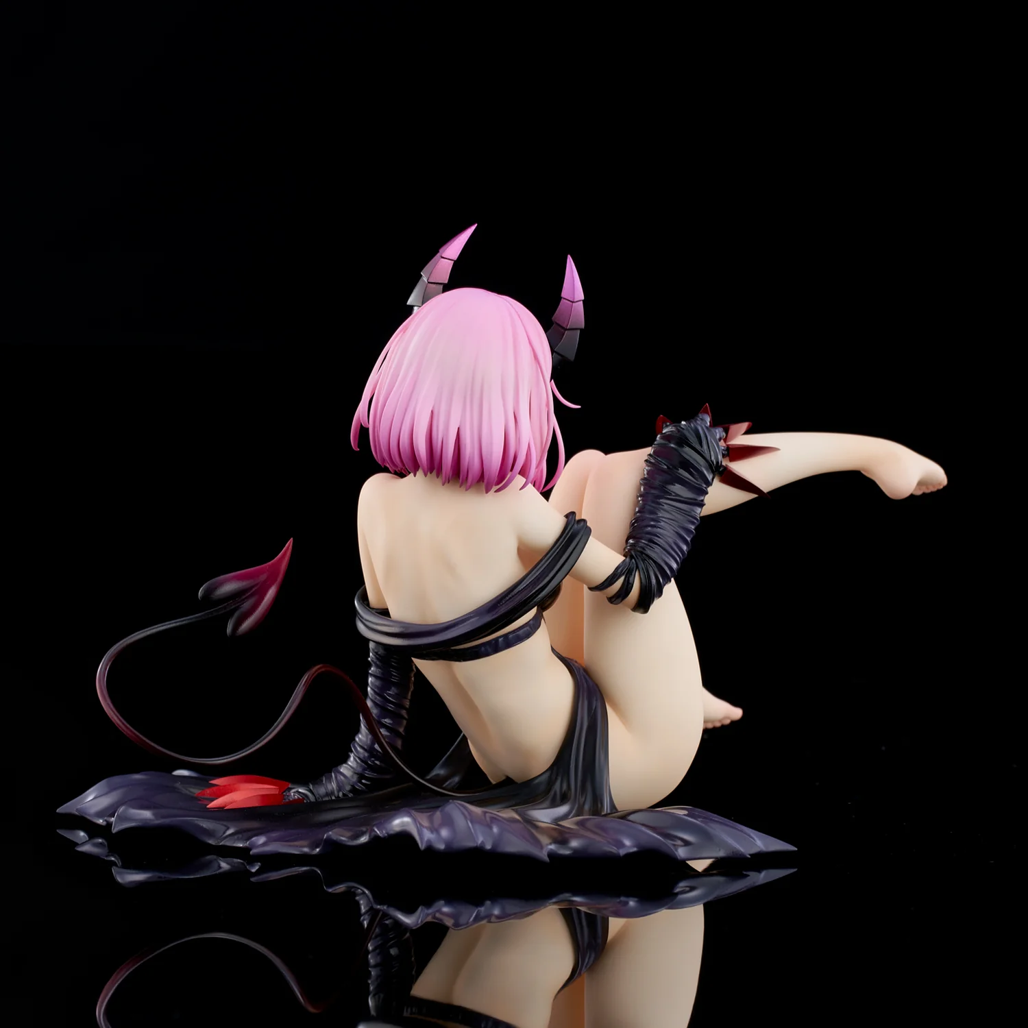 [Pre-order] To Love-Ru Darkness - Momo Belia Deviluke (Darkness Ver.) 1/6 Scale Figure Union Creative - Image 24