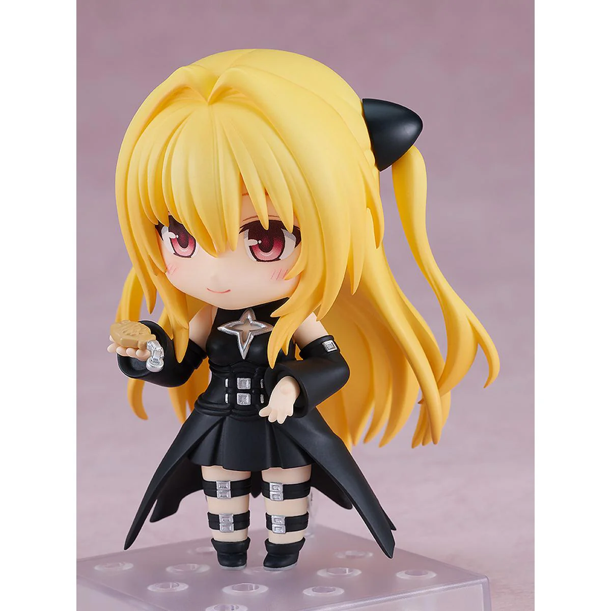 [Pre-order] To Love Ru - Golden Darkness 2.0 Nendoroid Good Smile Company - Image 2