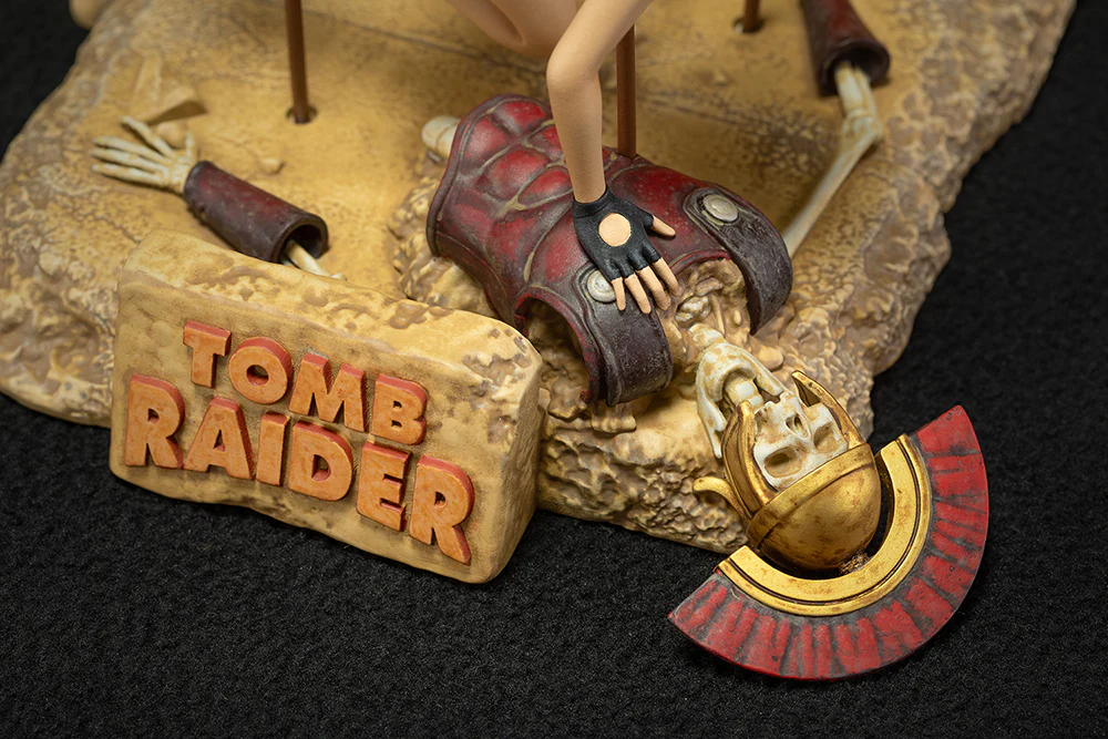 [Pre-order] Tomb Raider - Lara Croft (Classic Era) Non Scale Figure Dark Horse - Image 18
