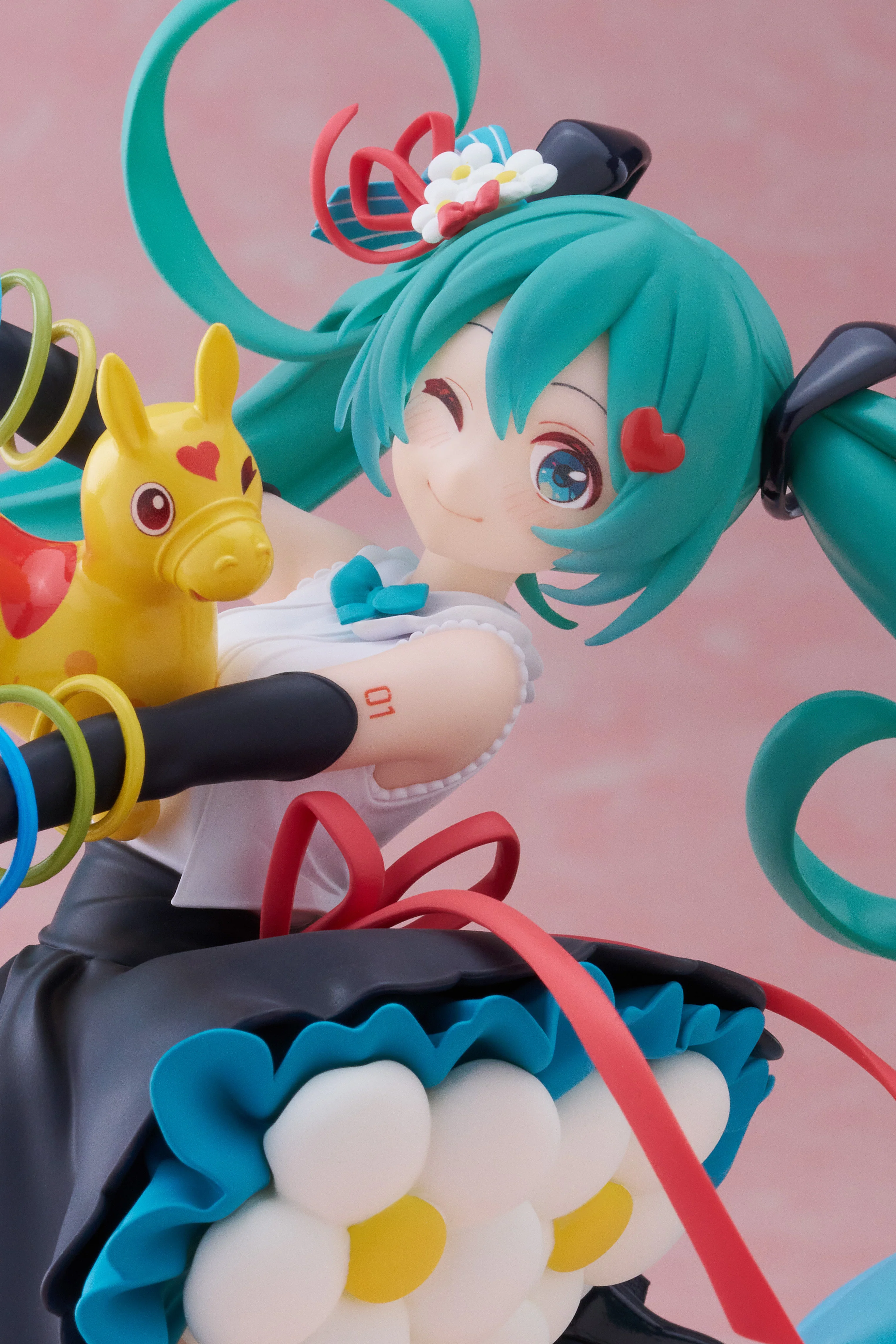 [Pre-order] Hatsune Miku - Hatsune Miku x Rody (Thank You Ver.) Prize Figure Taito - Image 2