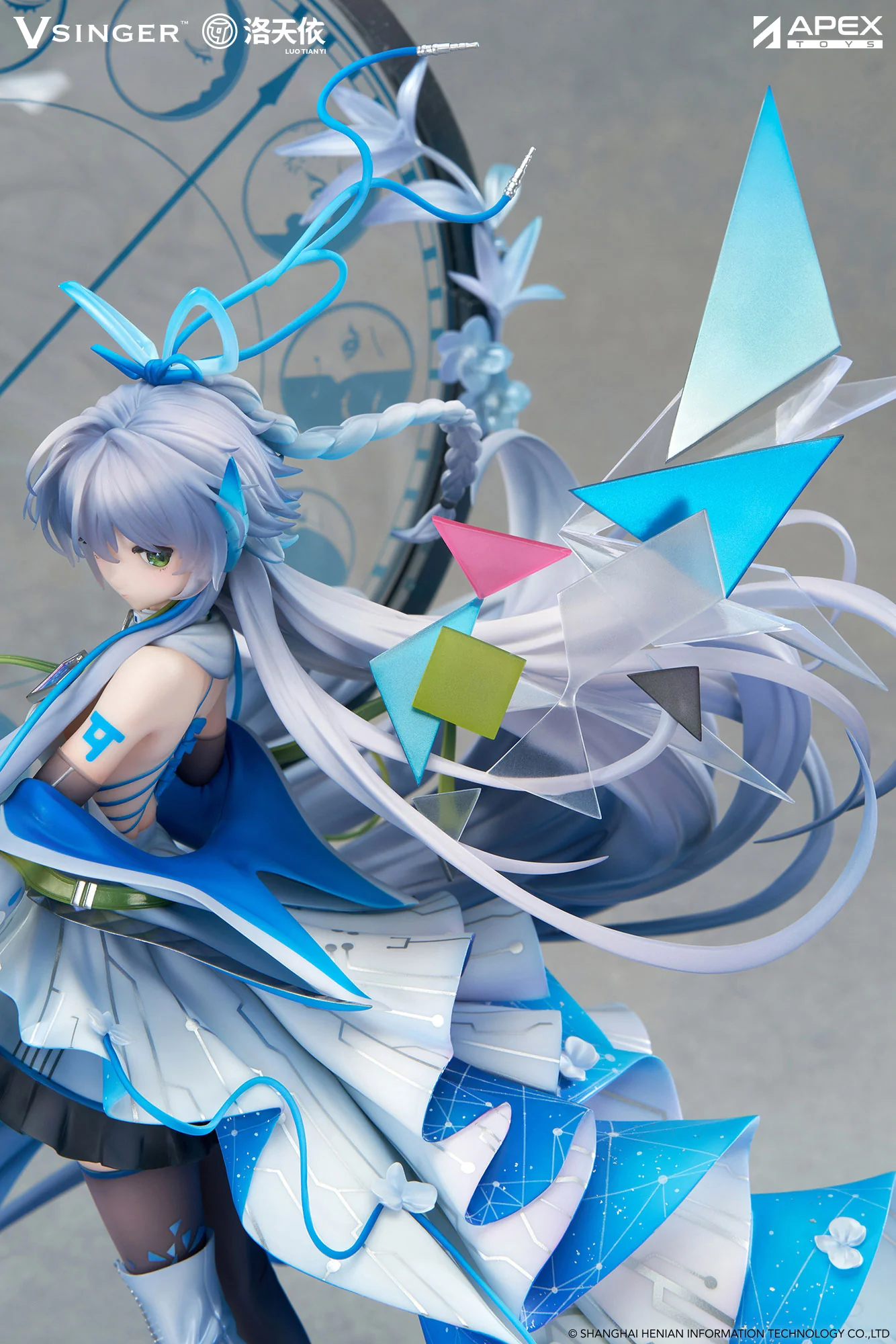 [Pre-order] Vsinger - Luo Tianyi 12th Anniversary 1/7 Scale Figure APEX - Image 12